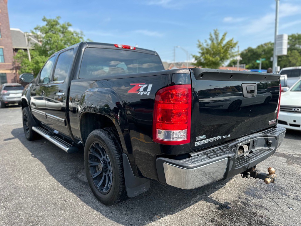 2011 GMC Sierra Image 4