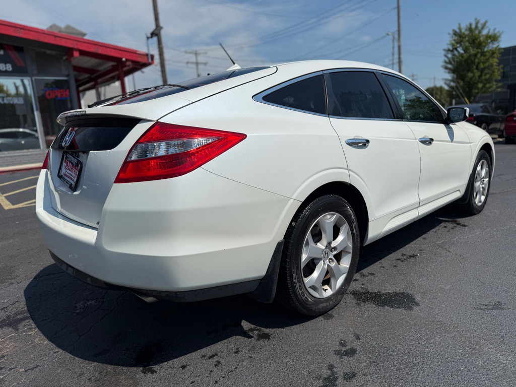 2010 Honda Crosstour Image 6