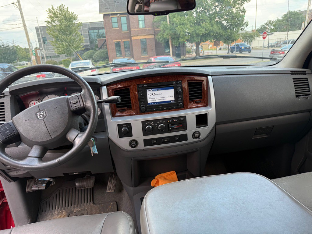 2006 Dodge Ram 2500 Image 11