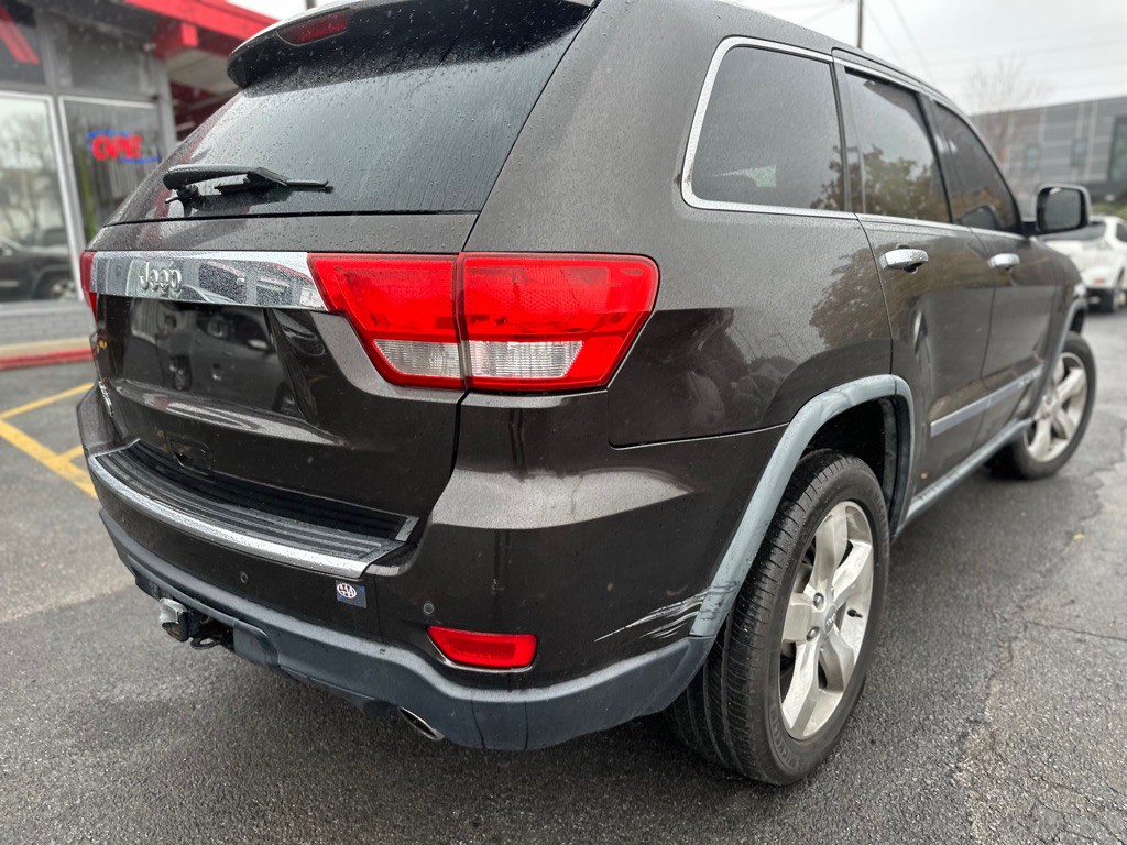 2011 Jeep Grand Cherokee Image 6