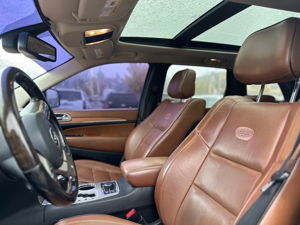 2011 Jeep Grand Cherokee Image 7