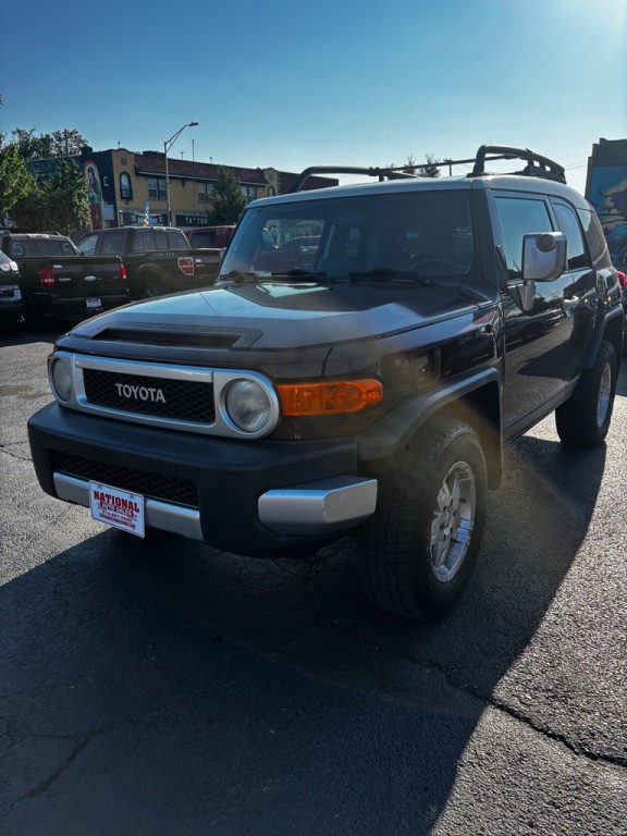 2007 Toyota FJ Cruiser Image 2