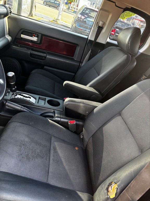 2007 Toyota FJ Cruiser Image 7
