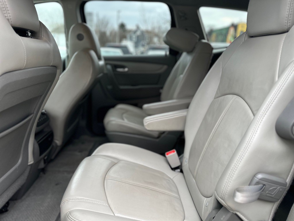 2016 Chevrolet Traverse Image 7