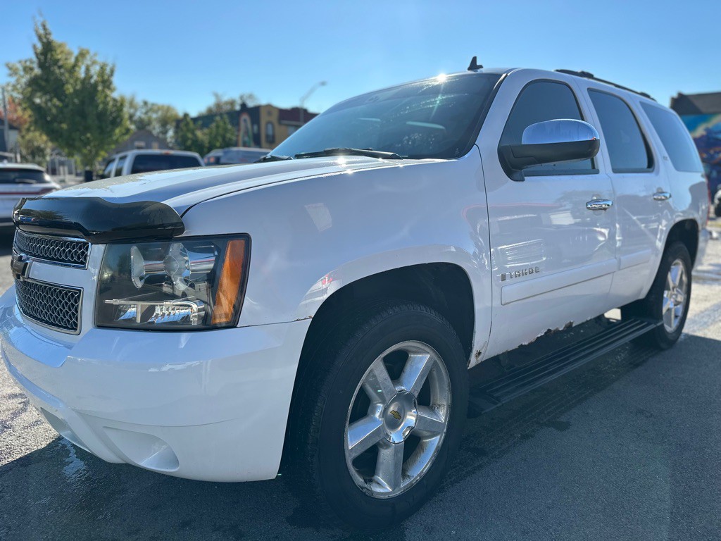 2008 Chevrolet Tahoe Image 3
