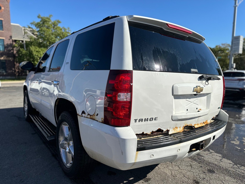 2008 Chevrolet Tahoe Image 4