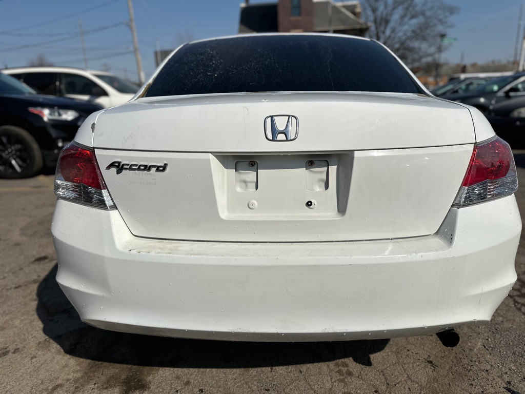 2010 Honda Accord Image 5