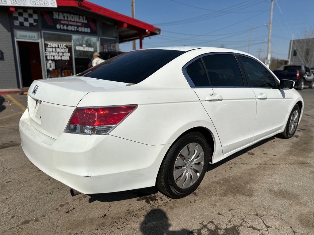 2010 Honda Accord Image 6