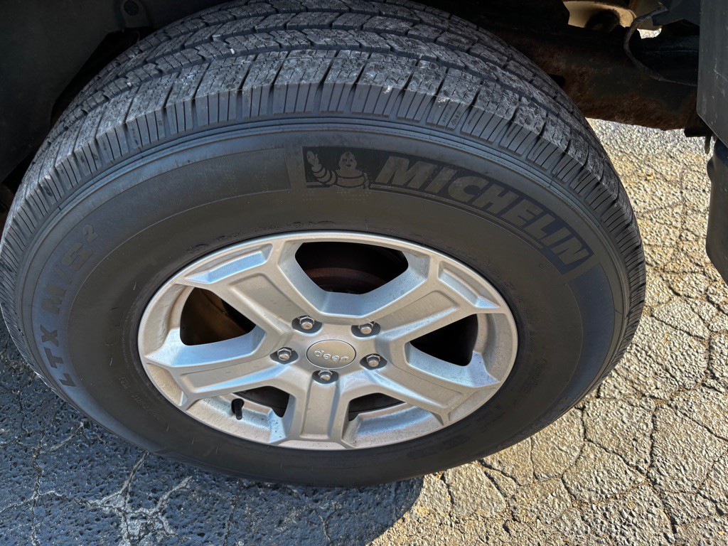 2007 Jeep Wrangler Image 13