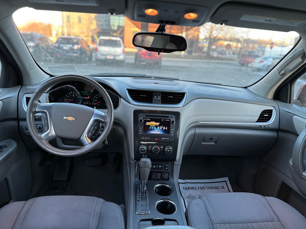 2015 Chevrolet Traverse Image 9