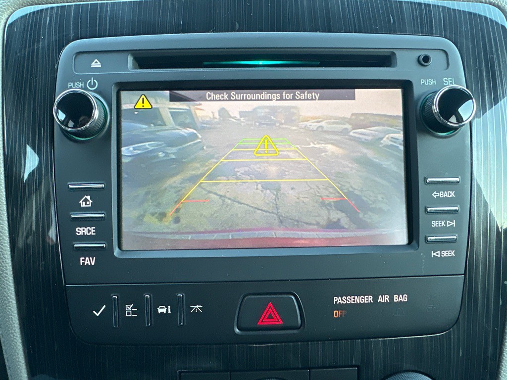 2015 Chevrolet Traverse Image 11