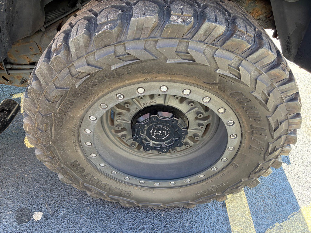 2005 HUMMER H2 Image 13