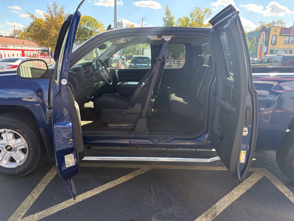 2013 Chevrolet Silverado 1500 Image 8