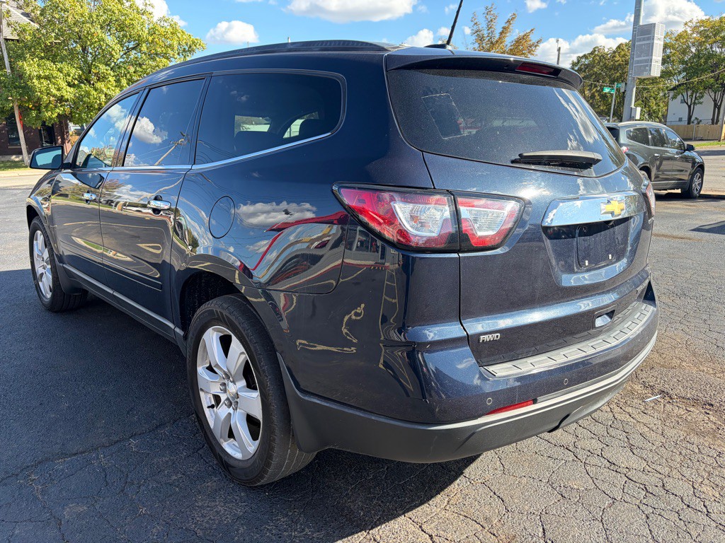 2016 Chevrolet Traverse Image 3