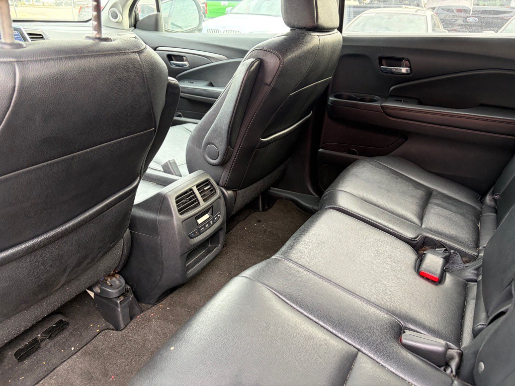 2016 Honda Pilot Image 9