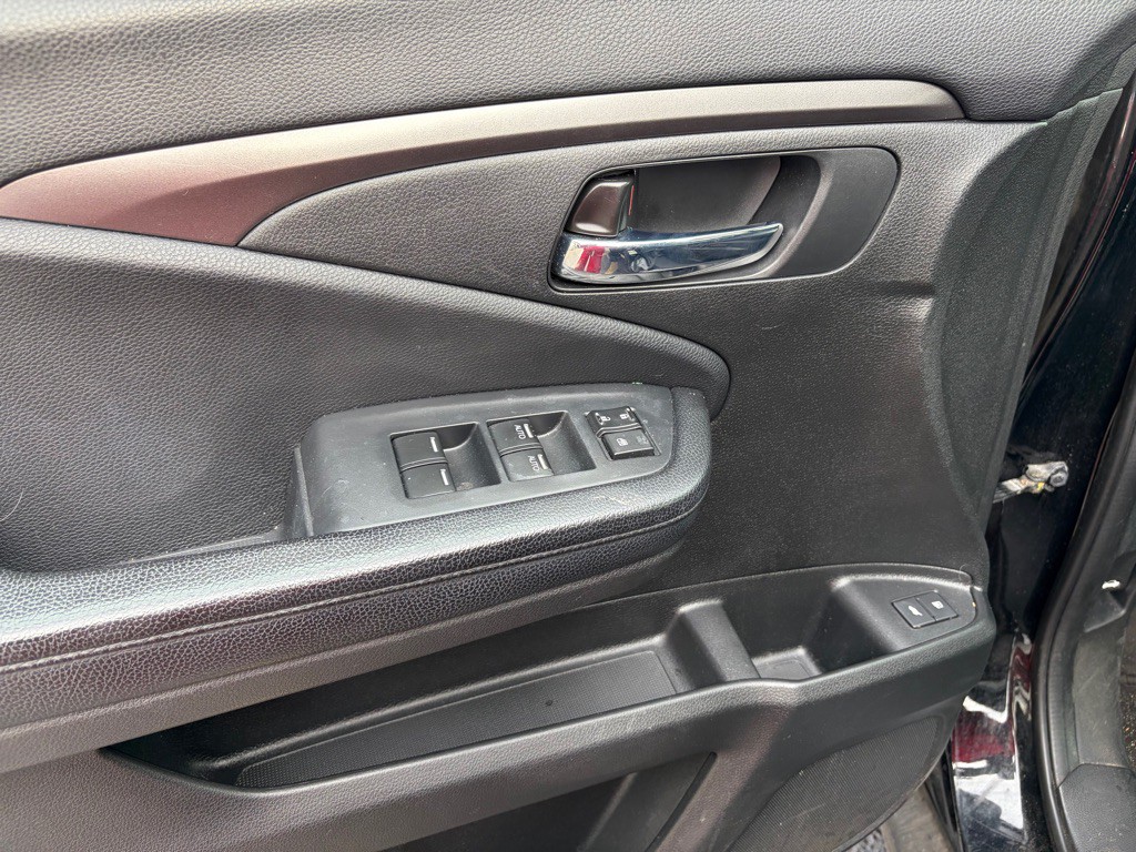 2016 Honda Pilot Image 10