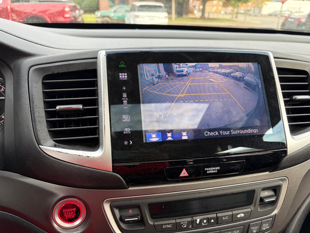 2016 Honda Pilot Image 11