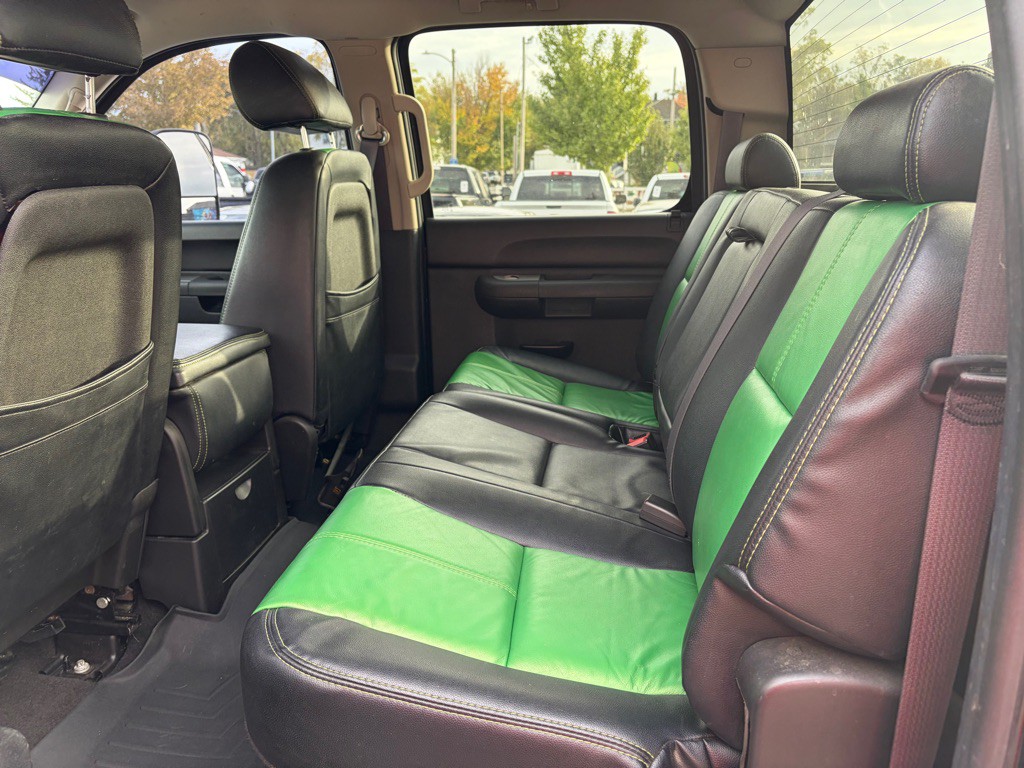 2011 Chevrolet Silverado 1500 Image 10