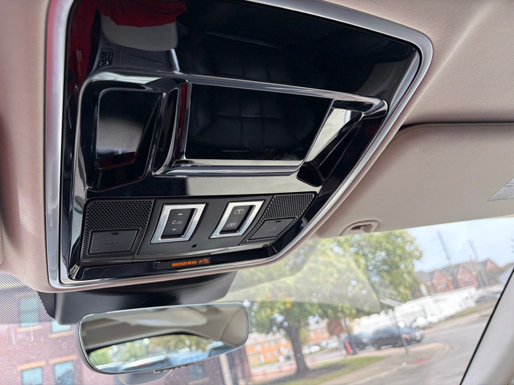 2017 Land Rover Range Rover Sport Image 13