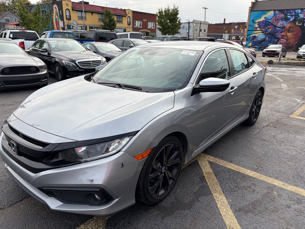 2019 Honda Civic Image 2