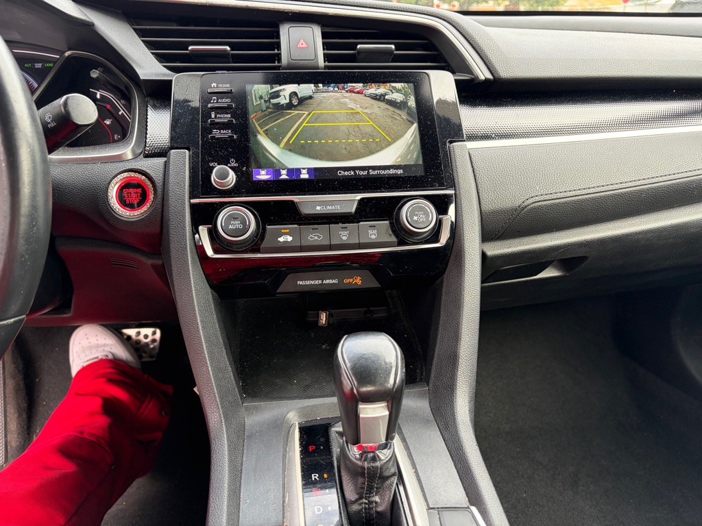 2019 Honda Civic Image 10