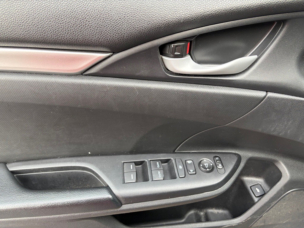 2019 Honda Civic Image 11