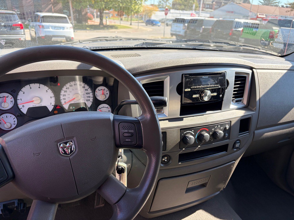 2008 Dodge Ram 1500 Image 7