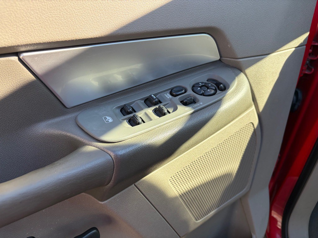 2008 Dodge Ram 1500 Image 10