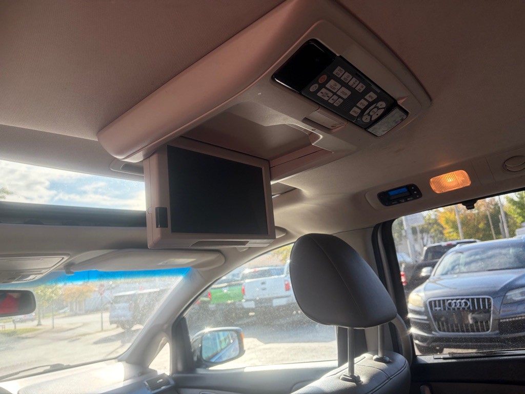 2013 Honda Odyssey Image 11