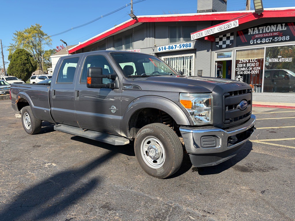 2013 Ford F-250 Image 1