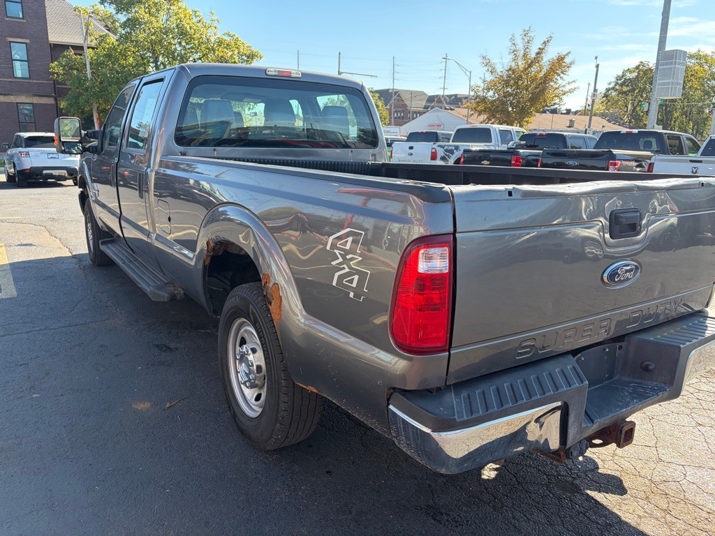 2013 Ford F-250 Image 3