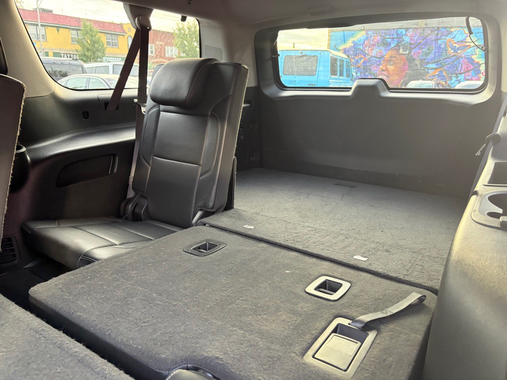 2018 Chevrolet Suburban Image 10