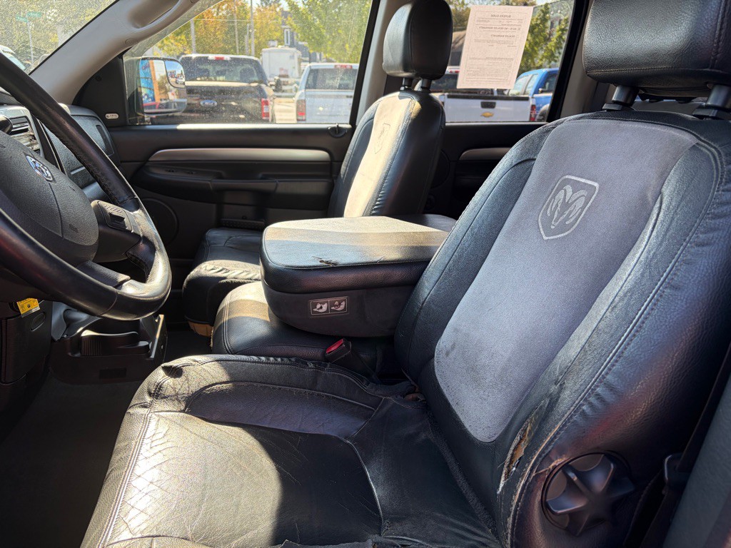 2004 Dodge Ram 3500 Image 6