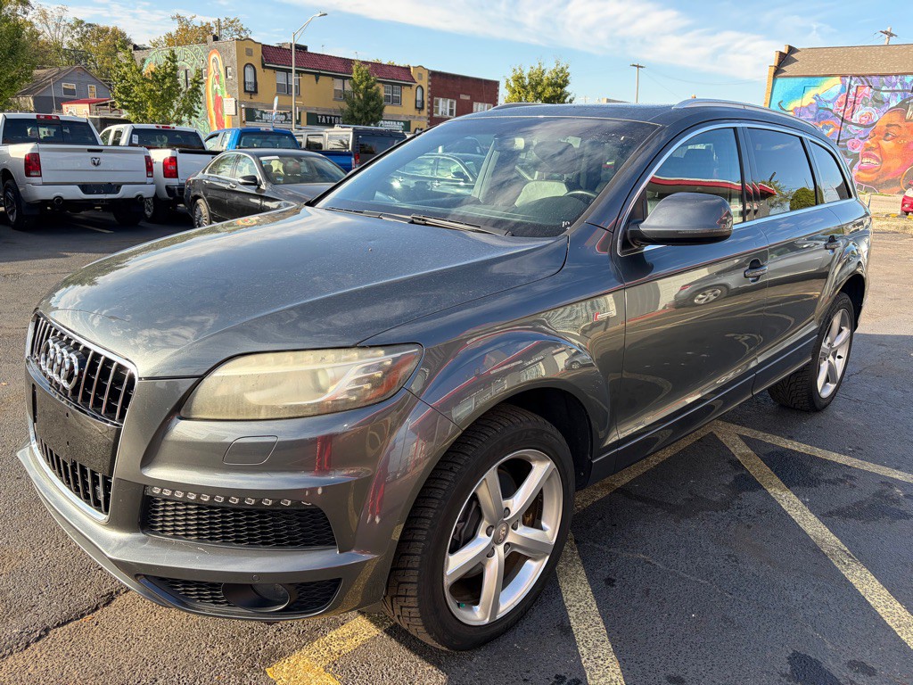 2012 Audi Q7 Image 2
