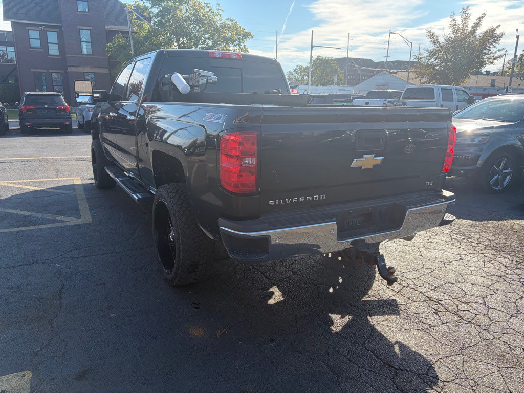 2016 Chevrolet Silverado 1500 Image 3