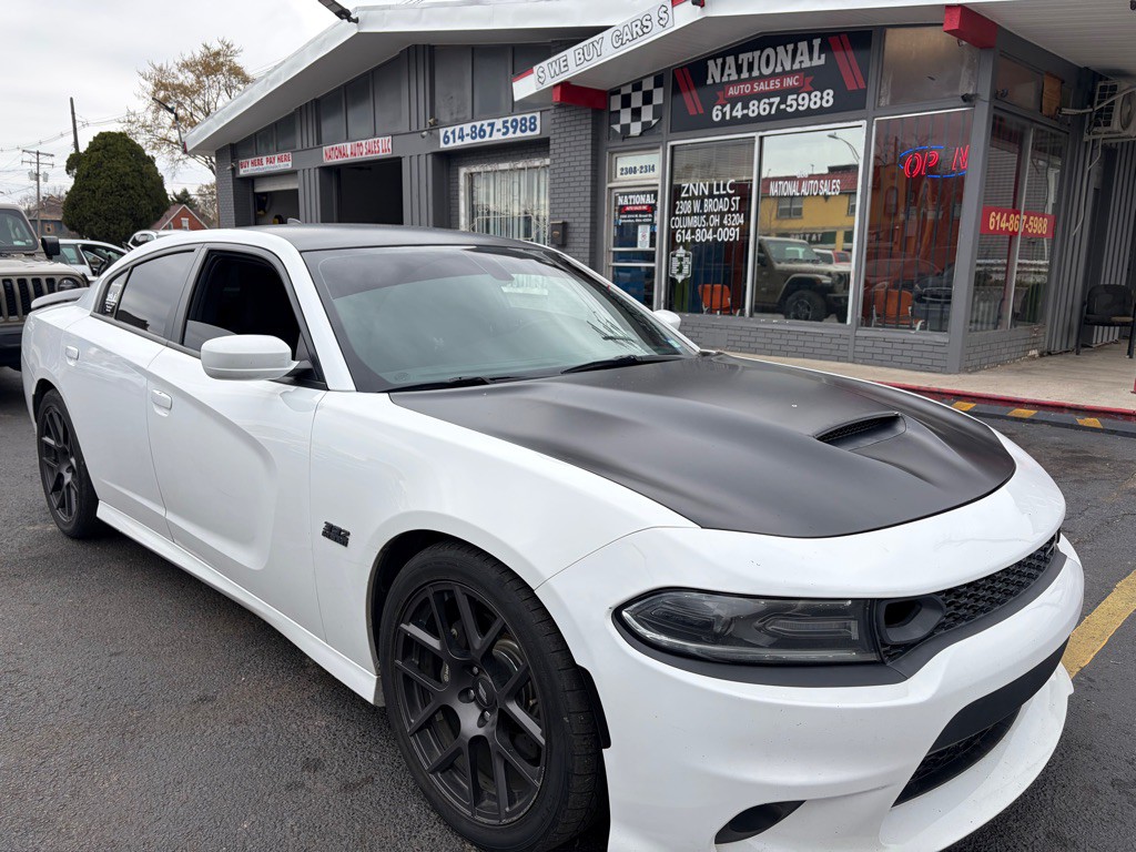 2019 Dodge Charger Image 1