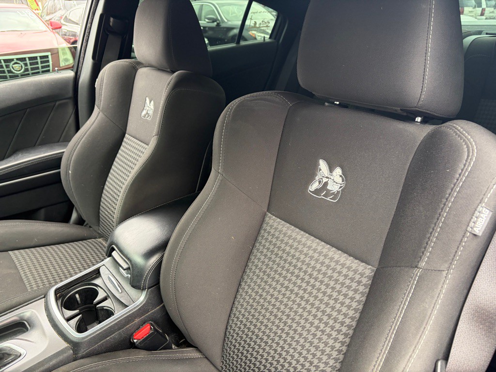 2019 Dodge Charger Image 8