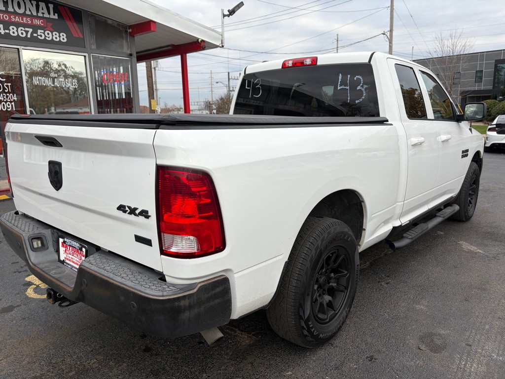 2015 RAM 1500 Image 4