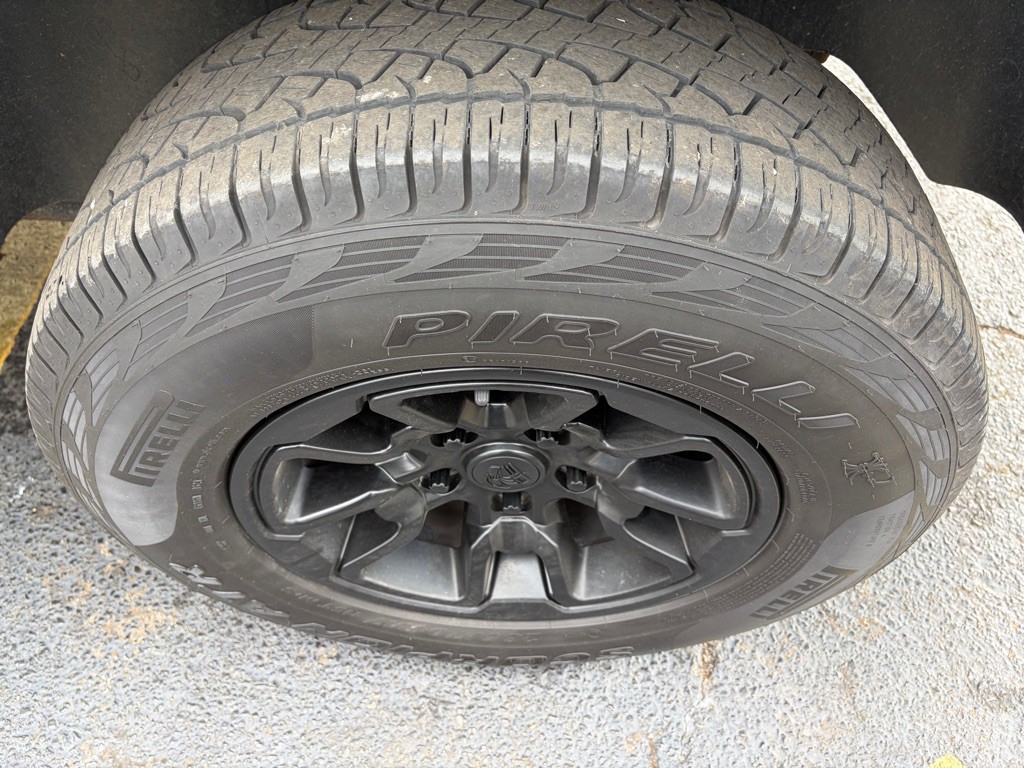 2015 RAM 1500 Image 9