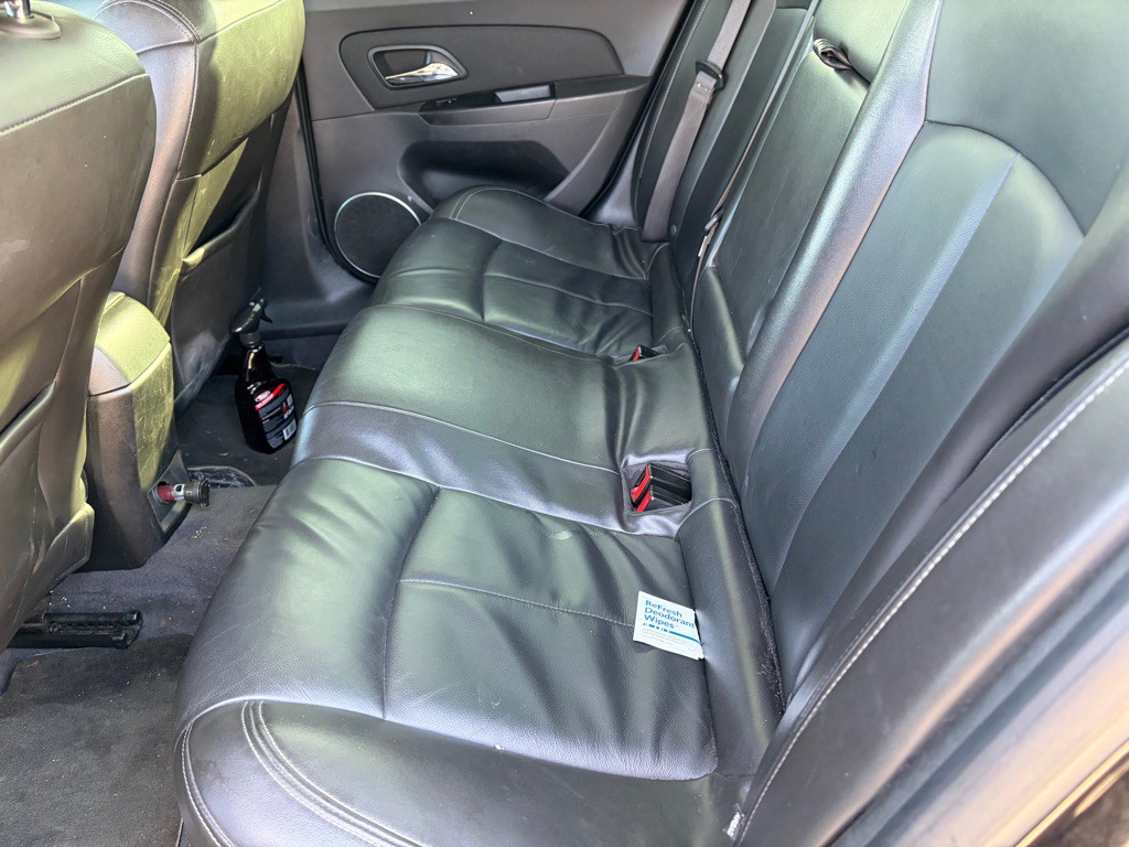 2011 Chevrolet Cruze Image 10