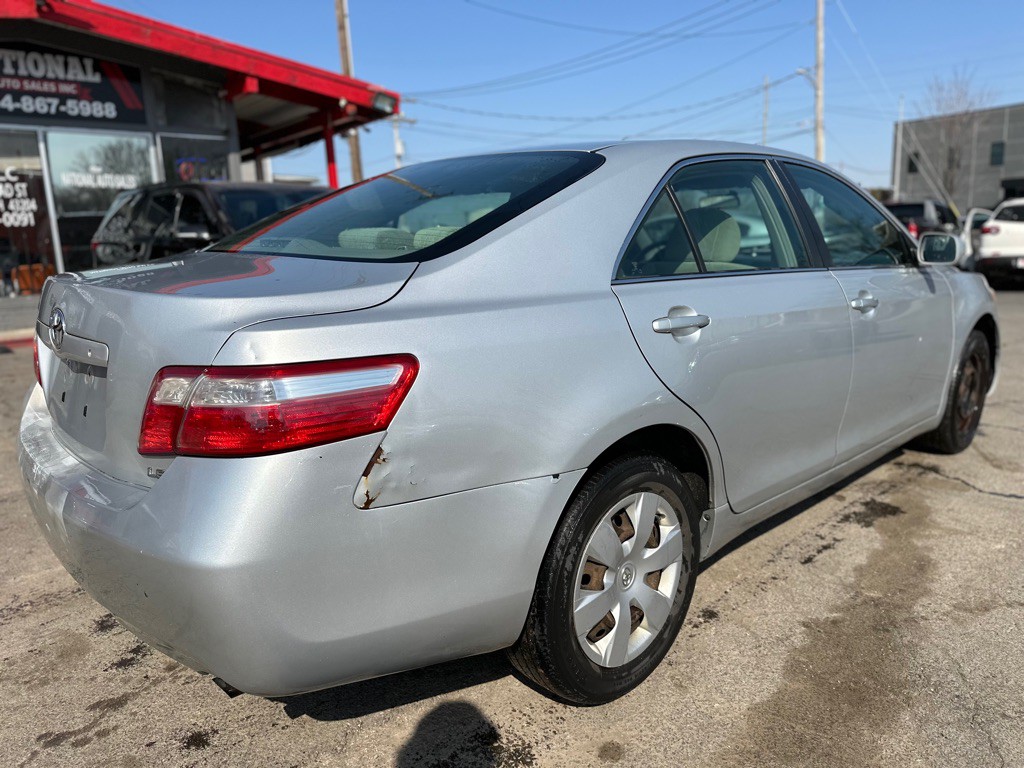 2007 Toyota Camry Image 6