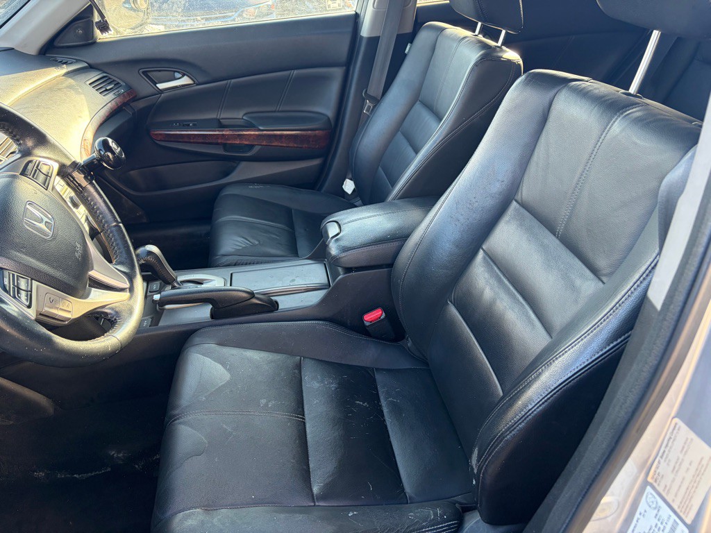 2010 Honda Crosstour Image 6