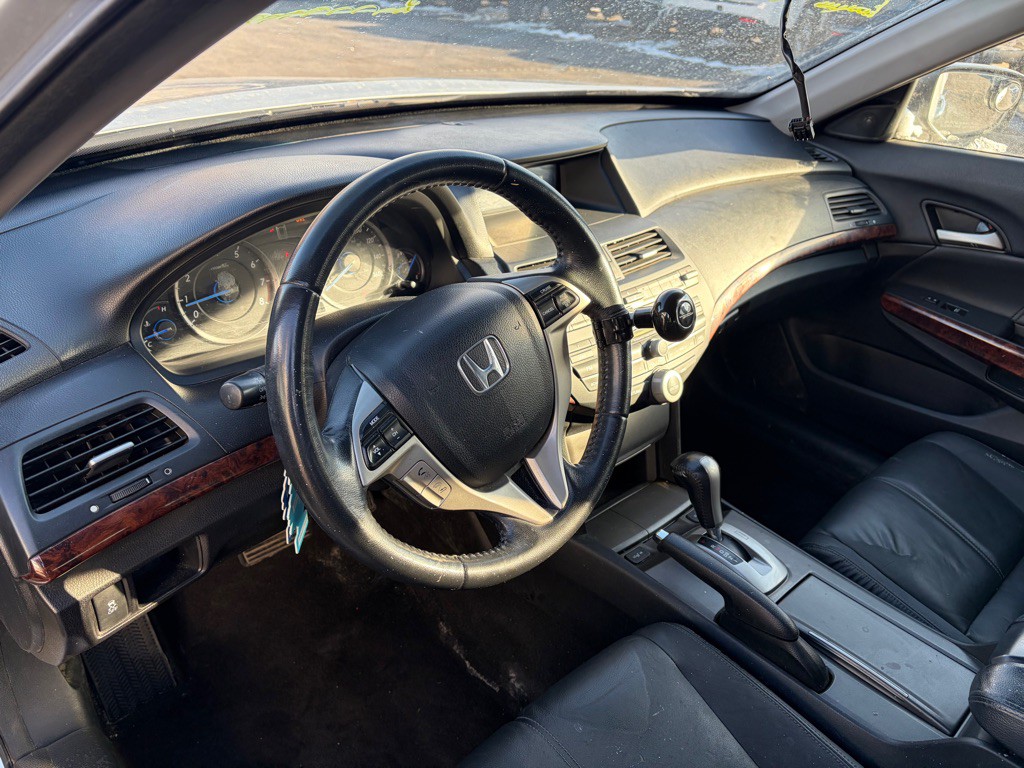 2010 Honda Crosstour Image 7