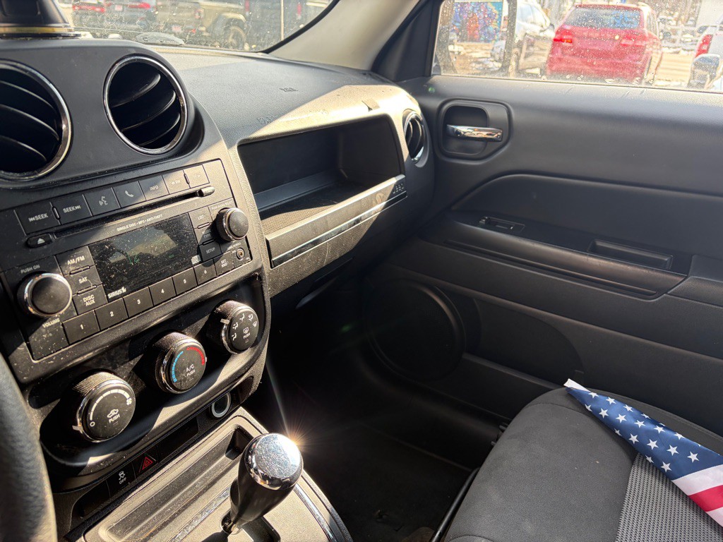 2017 Jeep Patriot Image 5