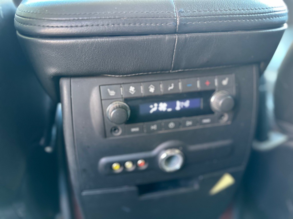 2014 Cadillac Escalade Image 11