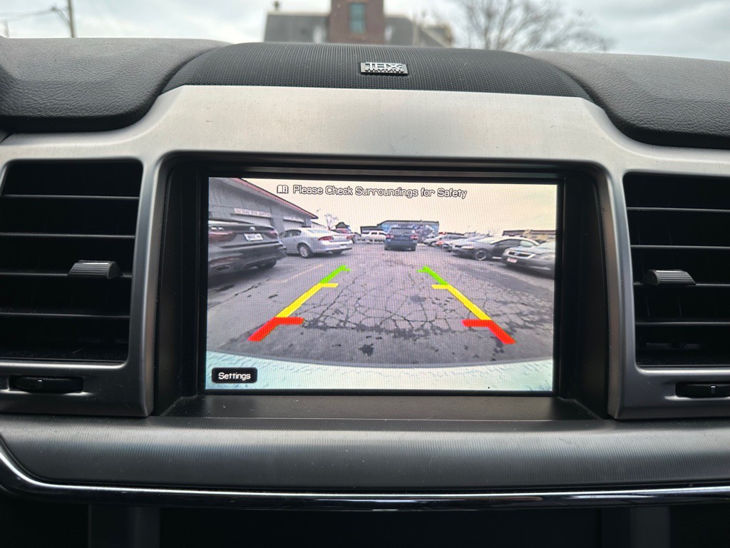 2011 Lincoln MKZ Image 11