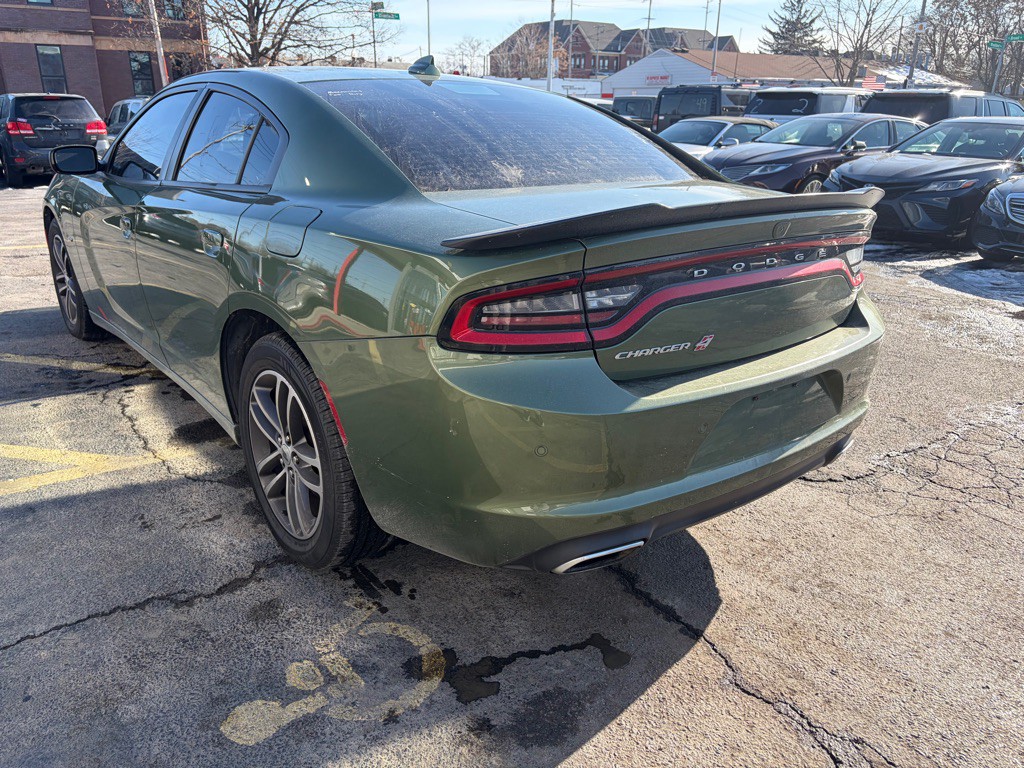 2018 Dodge Charger Image 2