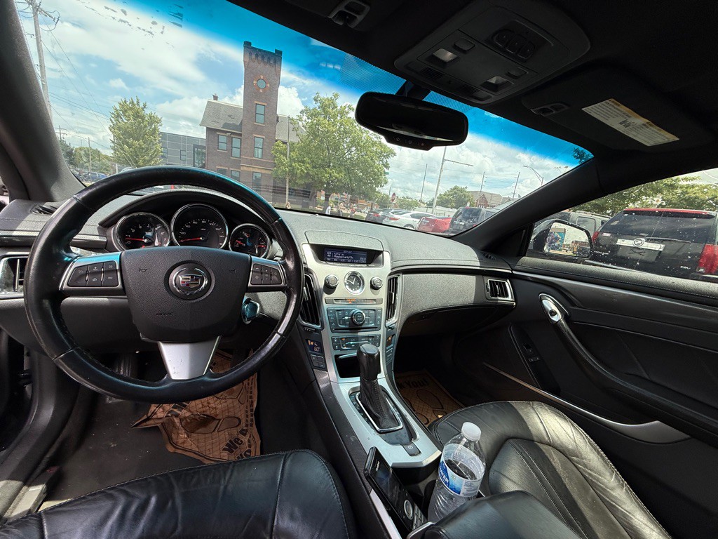 2011 Cadillac CTS Image 9