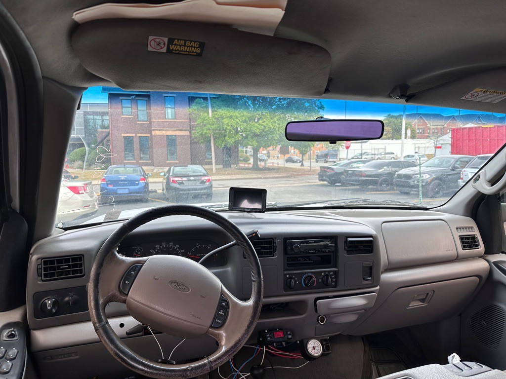 2000 Ford F-250 Image 10