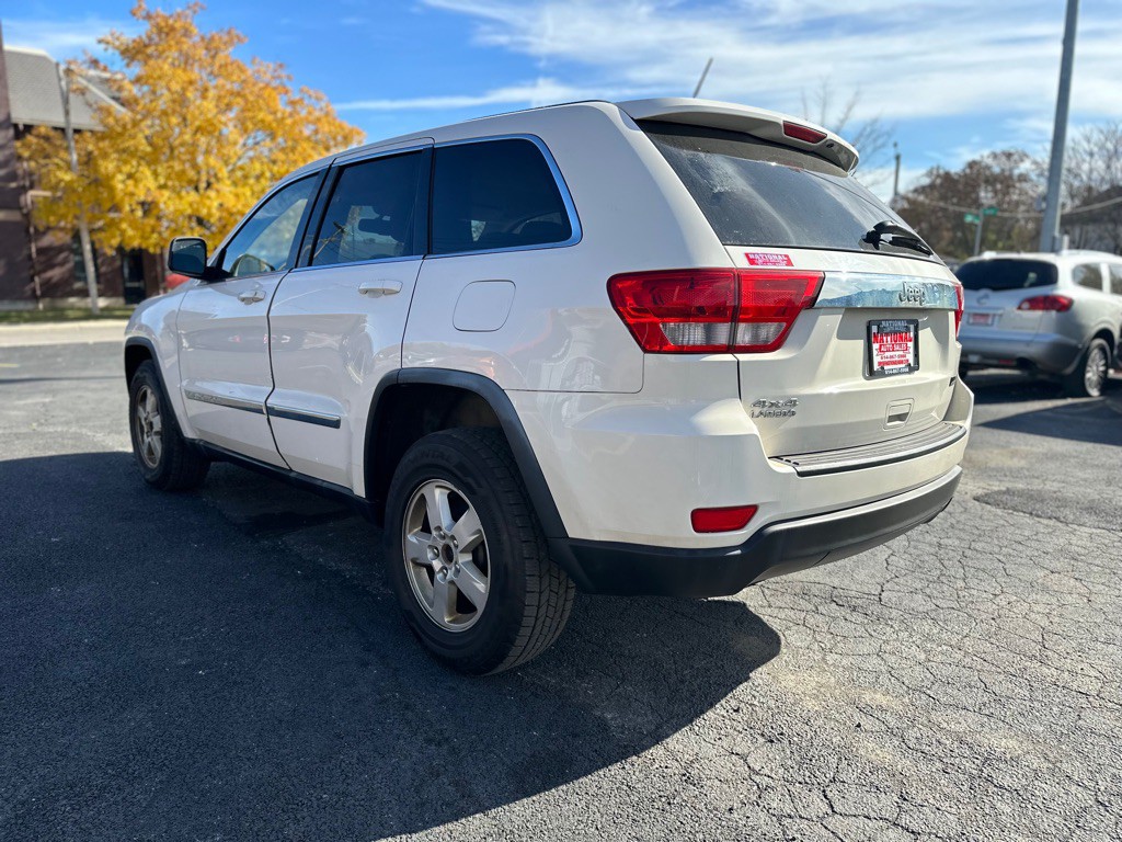2012 Jeep Grand Cherokee Image 4